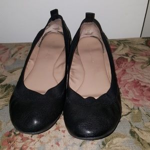 Banana Republic leather flats